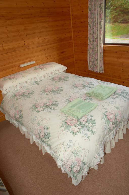 Drumnadrochit Lodges Habitación foto