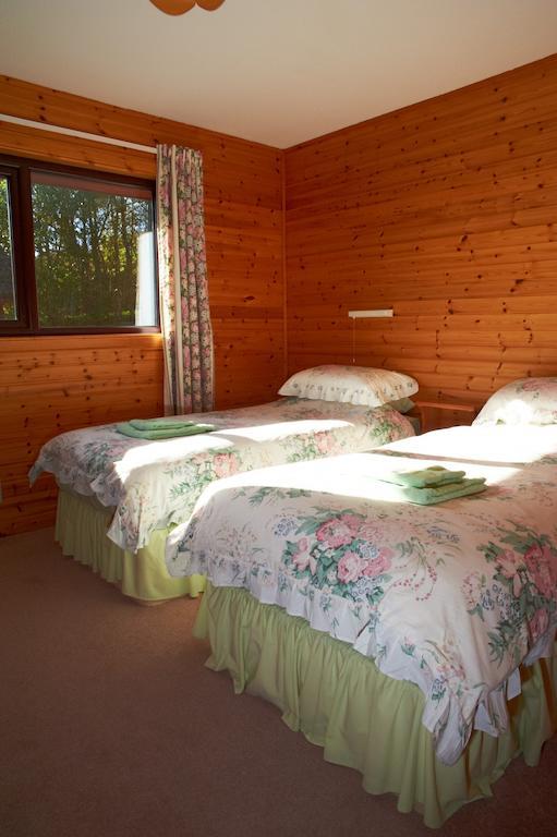 Drumnadrochit Lodges Habitación foto