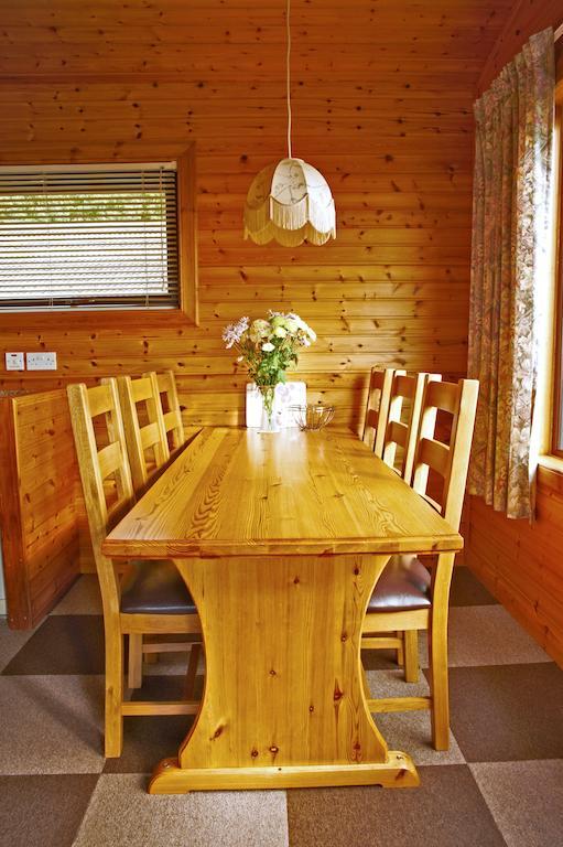 Drumnadrochit Lodges Habitación foto