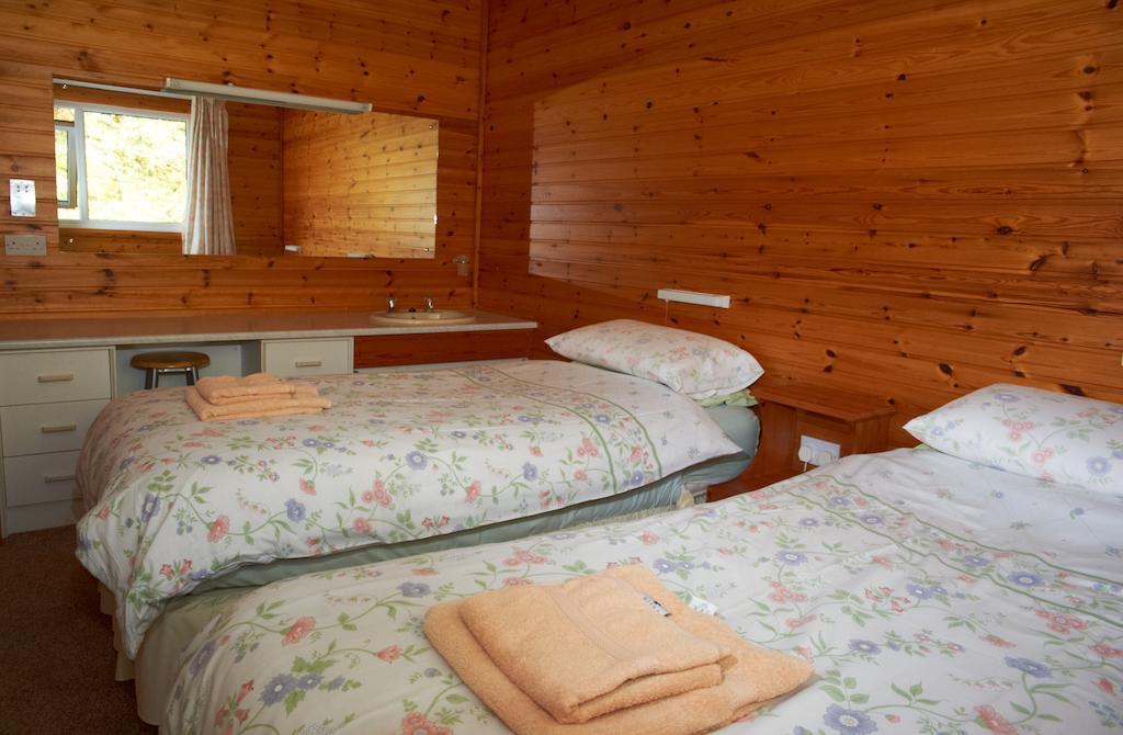 Drumnadrochit Lodges Habitación foto
