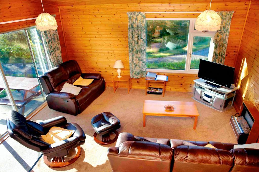 Drumnadrochit Lodges Habitación foto