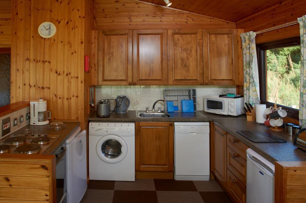 Drumnadrochit Lodges Habitación foto